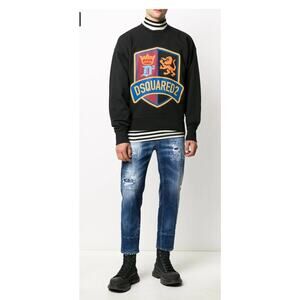 DSQUARED2 Logo Crest Sweatshirt  (COLOR IS WHITE)